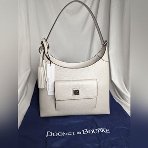BNWT DOONEY & BOURKE SHOULDER HOBO LEATHER W/DUST BAG